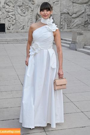 Nina Dobrev photo #1103