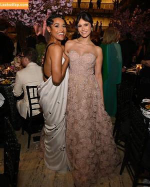 Nina Dobrev photo #1449