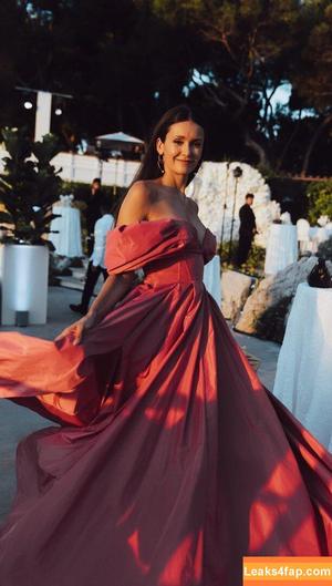 Nina Dobrev photo #1521