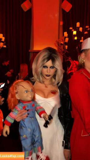 Nina Dobrev photo #1535