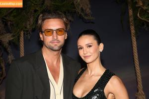 Nina Dobrev фото #1553