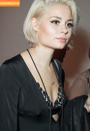 Nina Nesbitt photo #0017