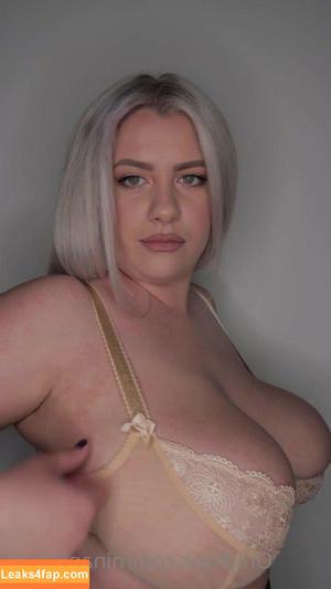 Nina Phoenix photo #0079