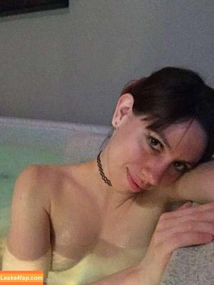 Nina Ryder photo #0011