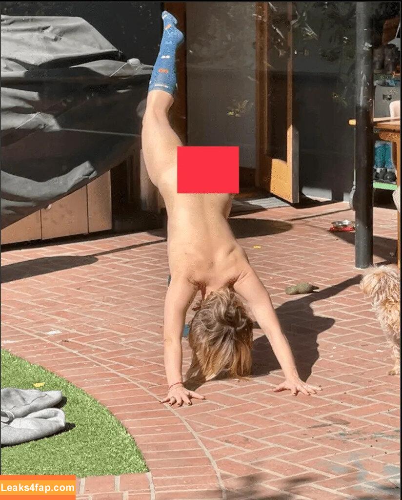 ninadobrev /  leaked photo photo #0014