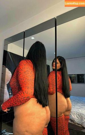 ninakhalifa фото #0075