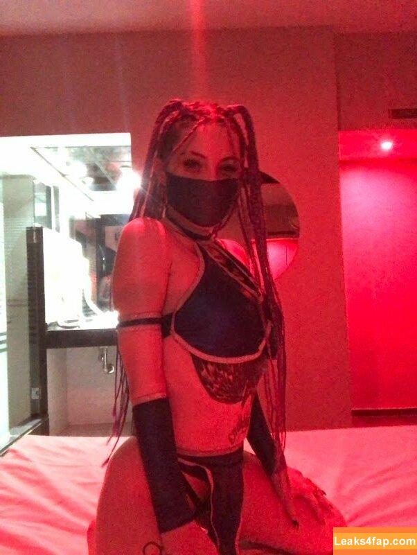 _ninaspurs_ / Putx_caprichosx / arianas.2.0 / itsmekiraperez leaked photo photo #0059
