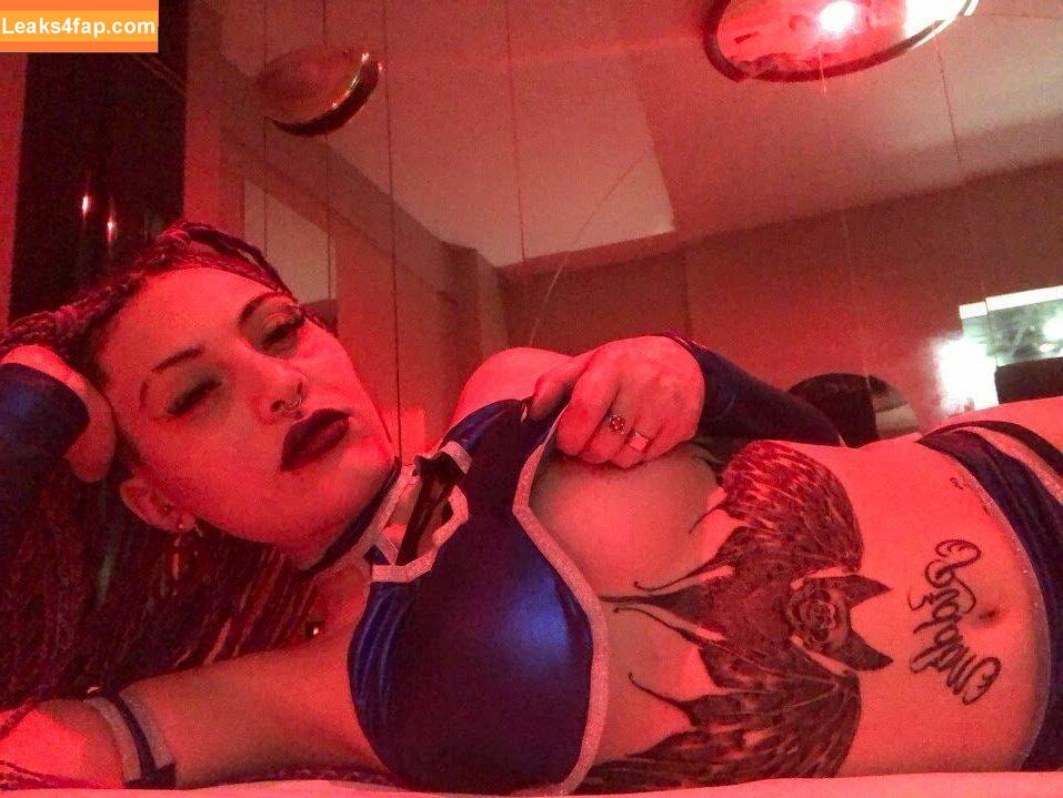 _ninaspurs_ / Putx_caprichosx / arianas.2.0 / itsmekiraperez leaked photo photo #0069