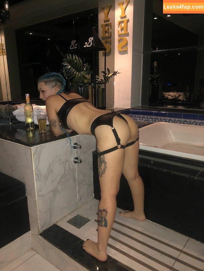 _ninaspurs_ / Putx_caprichosx / arianas.2.0 / itsmekiraperez leaked photo photo #0138