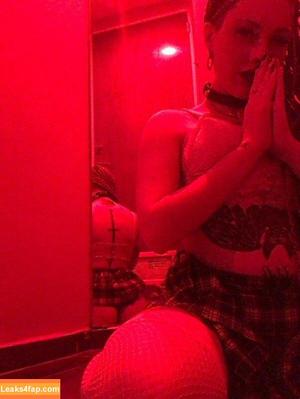 _ninaspurs_ photo #0038