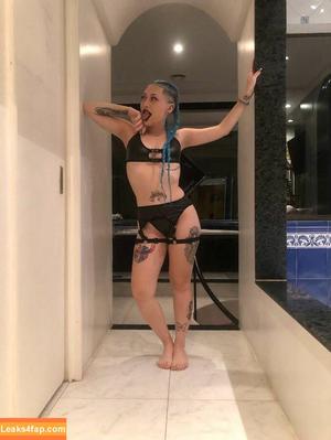 _ninaspurs_ photo #0125