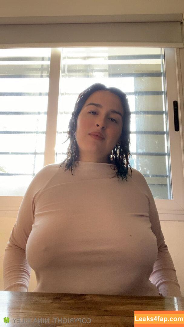 ninavelvetfree / lifewithninavelic leaked photo photo #0018