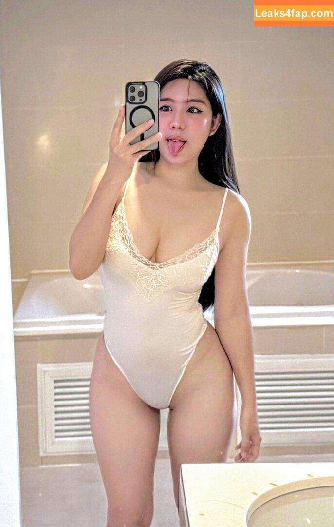 Niparat Konyai / Mika / mikahoney / mikanaka9999 / mikapok99 leaked photo photo #0254