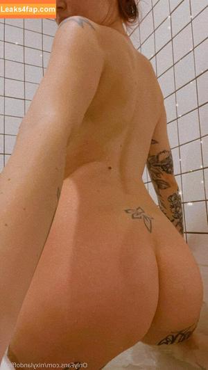 Nixy photo #0557