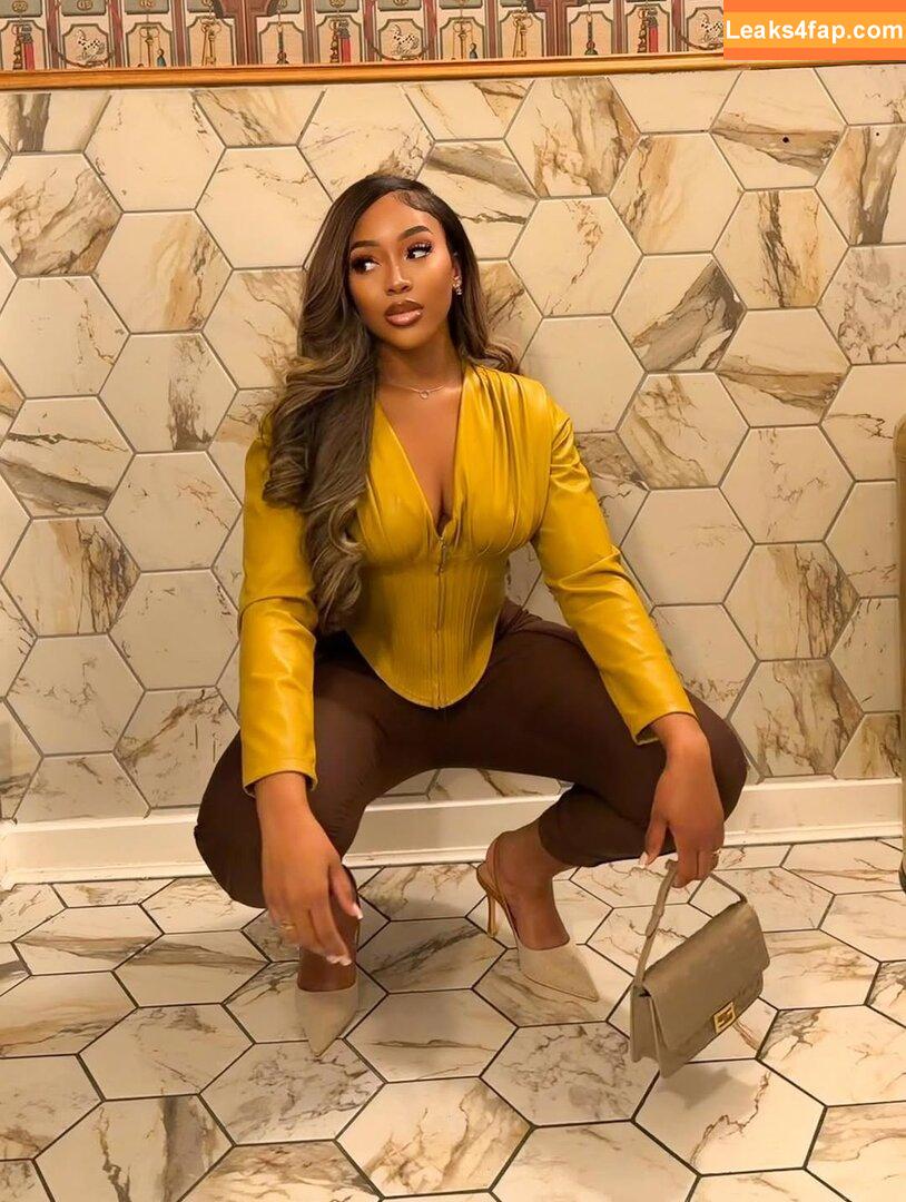 Nneka / https: / whoisnneka leaked photo photo #0077