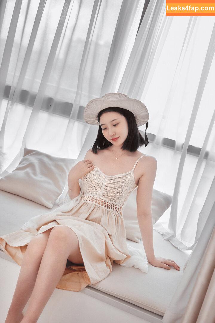 nnian_ / nianlin / nnian_011 leaked photo photo #0205