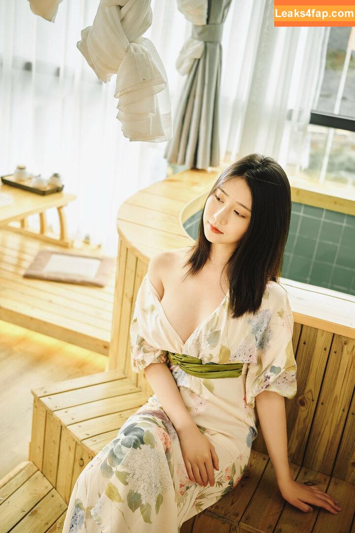 nnian_ / nianlin / nnian_011 leaked photo photo #0307
