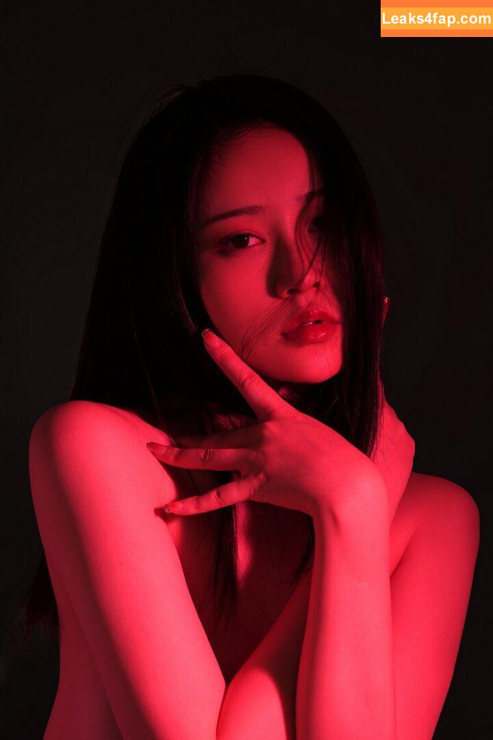 nnian_ / nianlin / nnian_011 leaked photo photo #0416