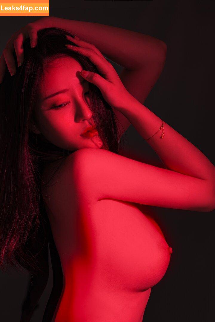 nnian_ / nianlin / nnian_011 leaked photo photo #0419