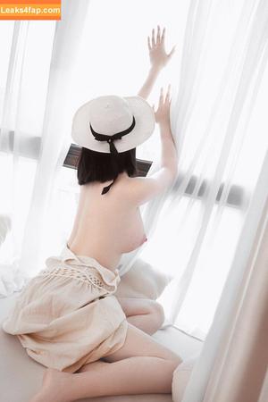 nnian_ photo #0216