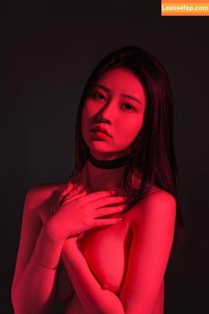 nnian_ photo #0412