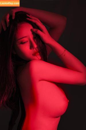 nnian_ photo #0419