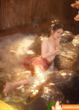 nnian_ photo #0590