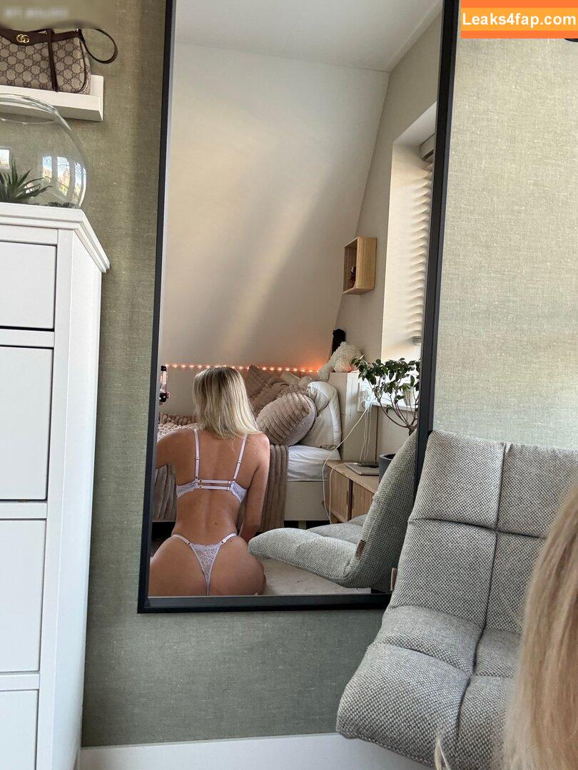 noa.mnk / user leaked photo photo #0372