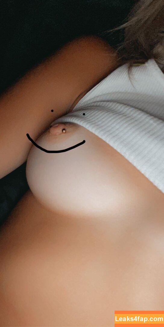 Noah Cyrus / https: / noahcyrus leaked photo photo #0035