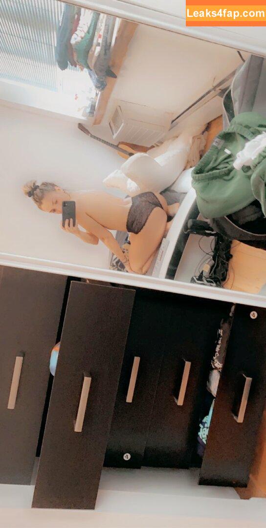 Noah Cyrus / https: / noahcyrus leaked photo photo #0038