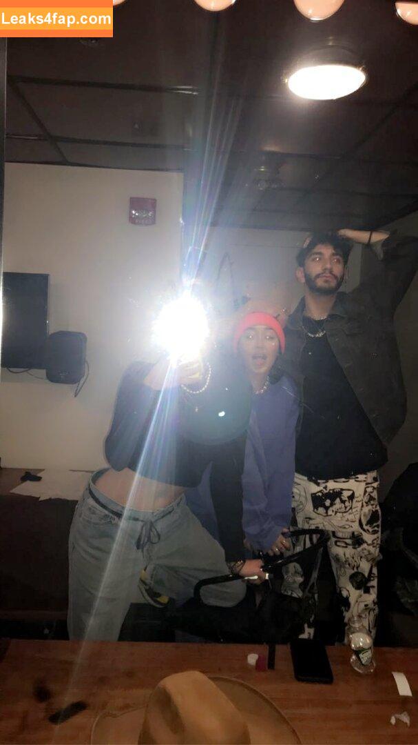 Noah Cyrus / https: / noahcyrus leaked photo photo #0095