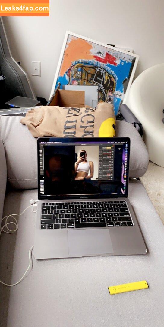 Noah Cyrus / https: / noahcyrus leaked photo photo #0107