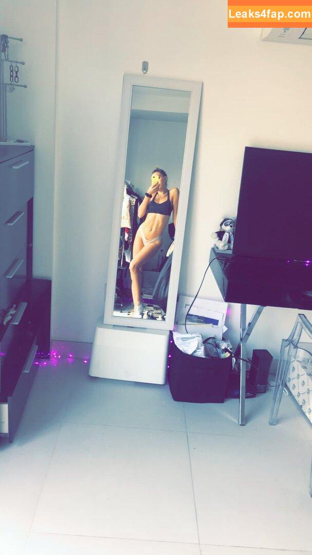 Noah Cyrus / https: / noahcyrus leaked photo photo #0120