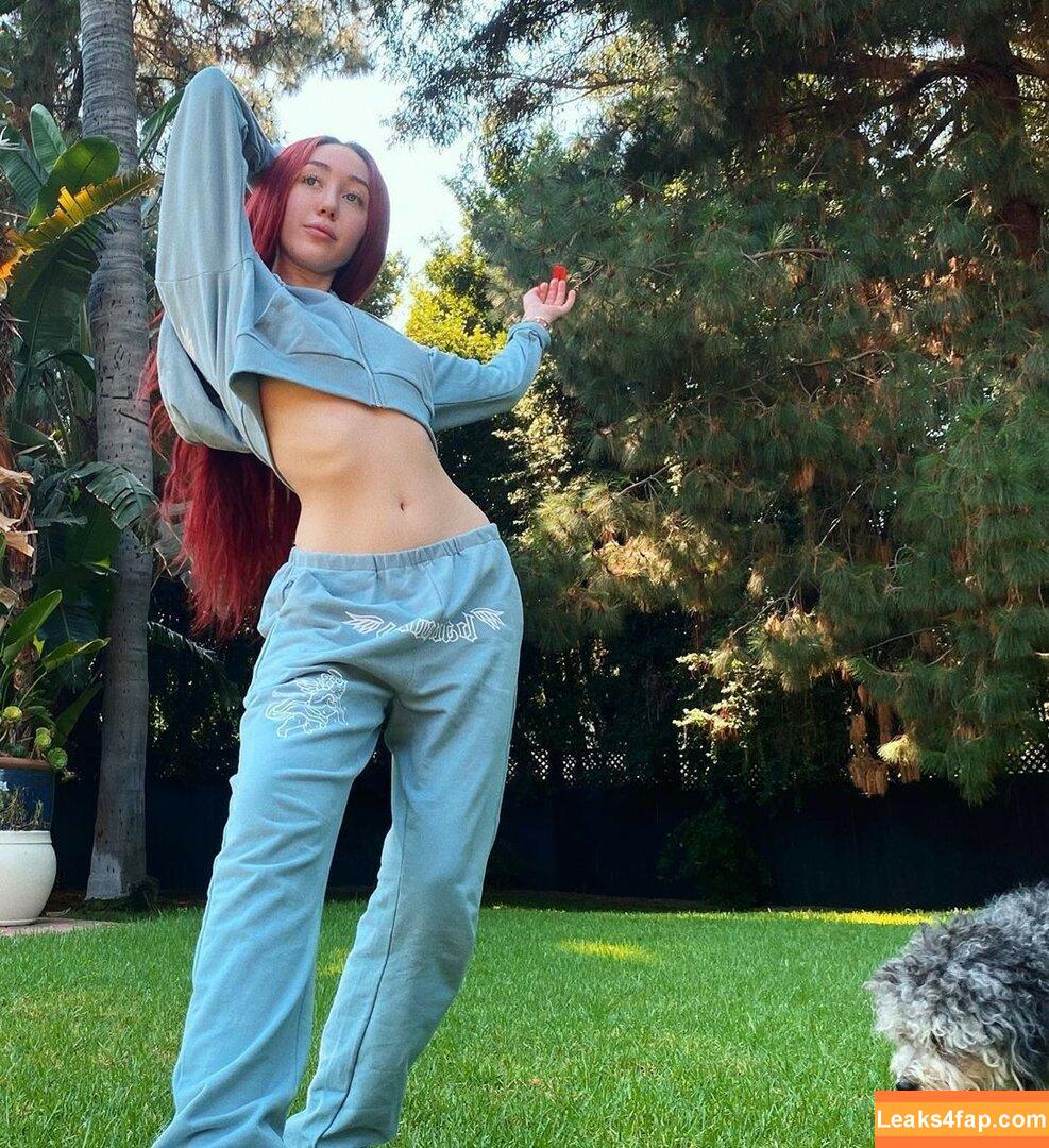 Noah Cyrus / https: / noahcyrus leaked photo photo #0174