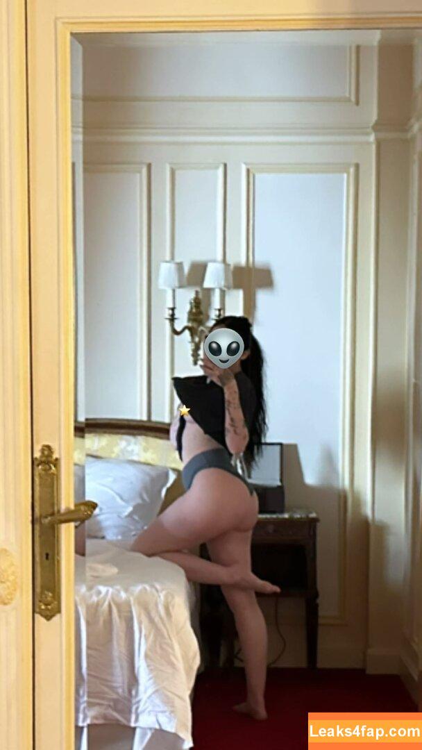 Noah Cyrus / https: / noahcyrus leaked photo photo #0249