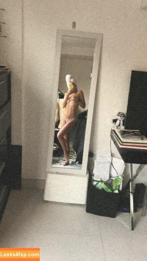 Noah Cyrus photo #0048