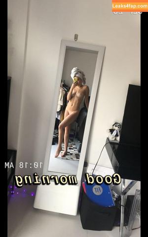 Noah Cyrus photo #0065