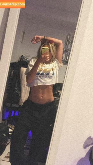 Noah Cyrus photo #0108