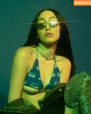 Noah Cyrus photo #0186