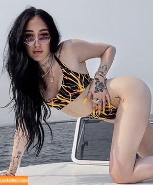 Noah Cyrus photo #0189