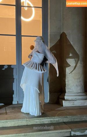 Noah Cyrus photo #0211