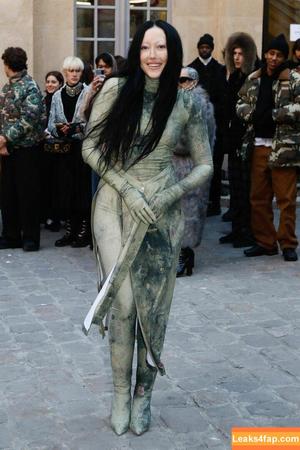 Noah Cyrus photo #0244