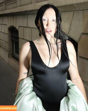 Noah Cyrus photo #0303