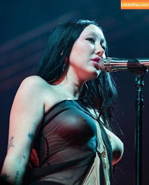 Noah Cyrus photo #0351
