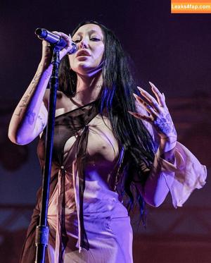 Noah Cyrus photo #0352