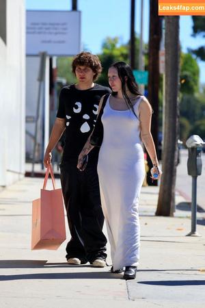 Noah Cyrus photo #0385
