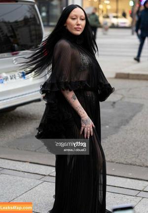 Noah Cyrus photo #0456