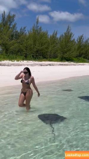 Noah Cyrus фото #0810