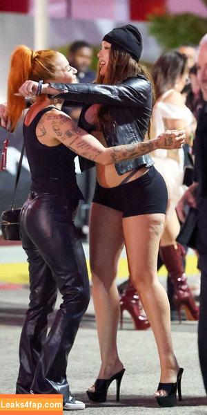 Noah Cyrus фото #0827
