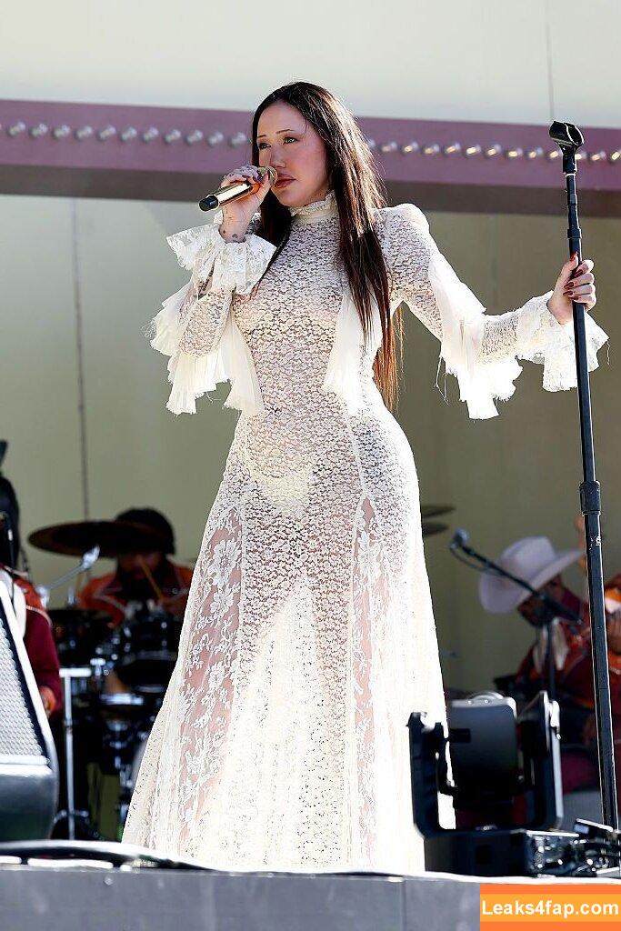 noahcyrus /  слитое фото фото #0020